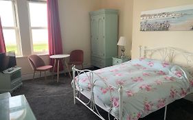 Blossom & Bloom B&B, East Parade, Rhyl